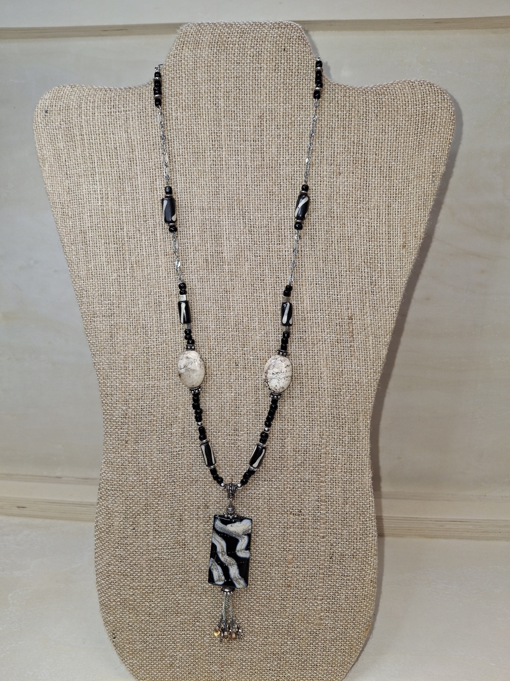Handcrafted Black and White Pendant Necklace - Women Jewelry